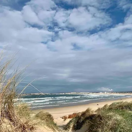 Daire Mit Blick Ueber Peniche